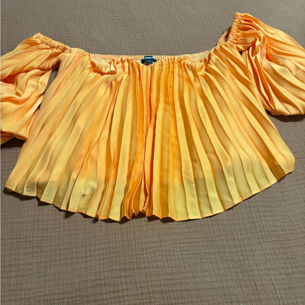 Elegant Off-Shoulder Pleated Top - Orange/Yellow